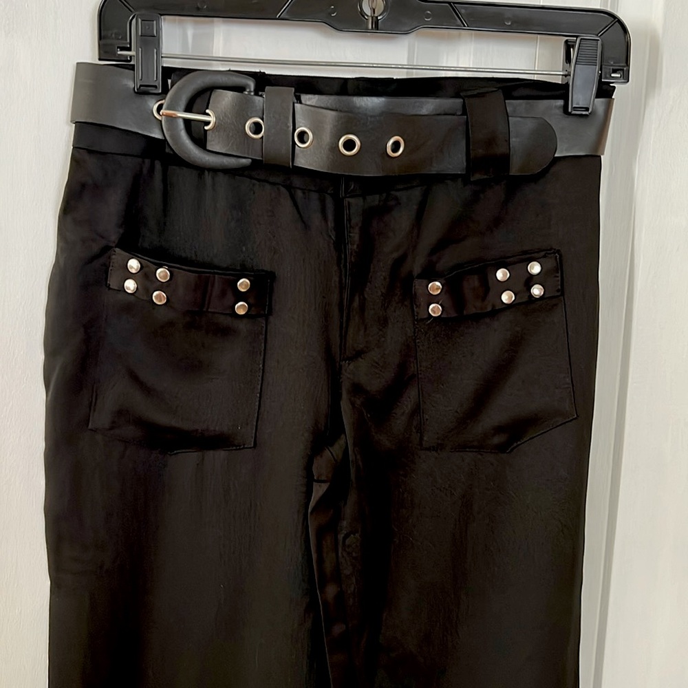 Mesh U.S.A Black 2 Pocket Low Rise Flare Belt and Pants Size S NWT - Picture 2 of 7